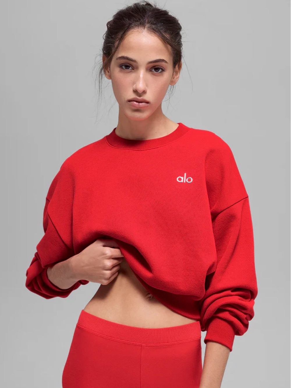ALO Yoga Bright Red Cropped Accolade Pullover